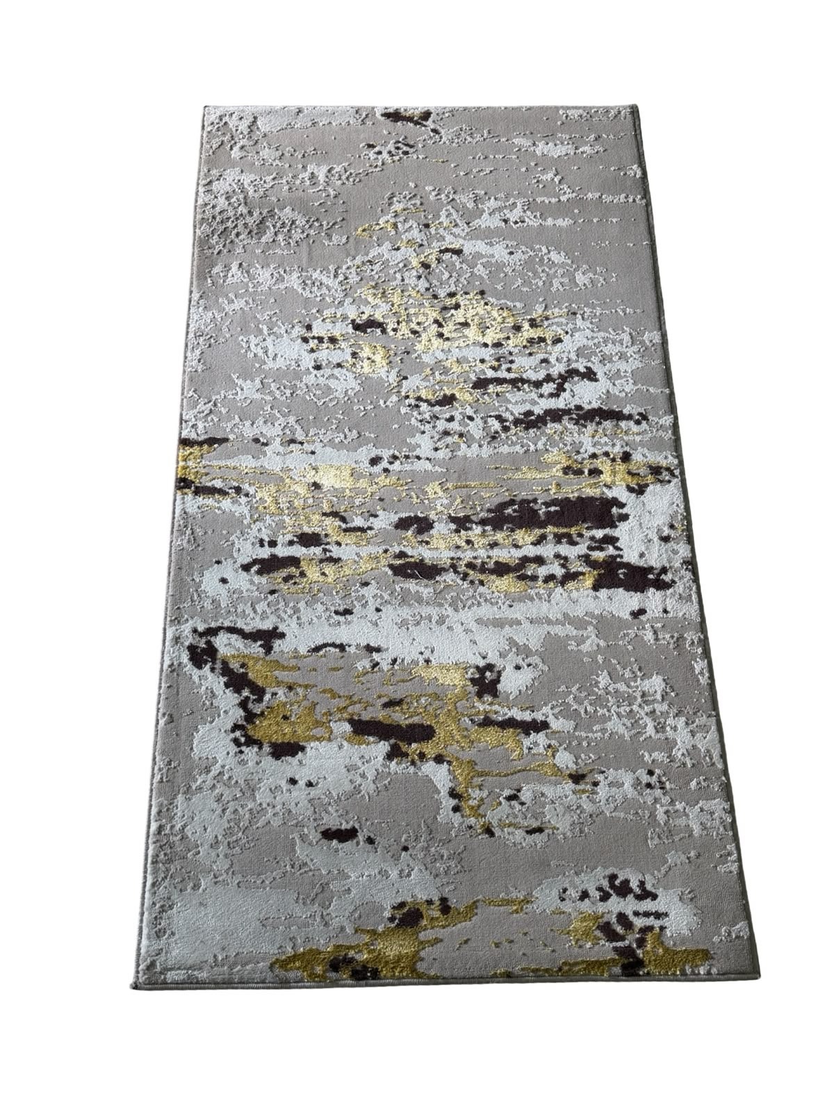 Size 150 x 80 cm Machine Made
